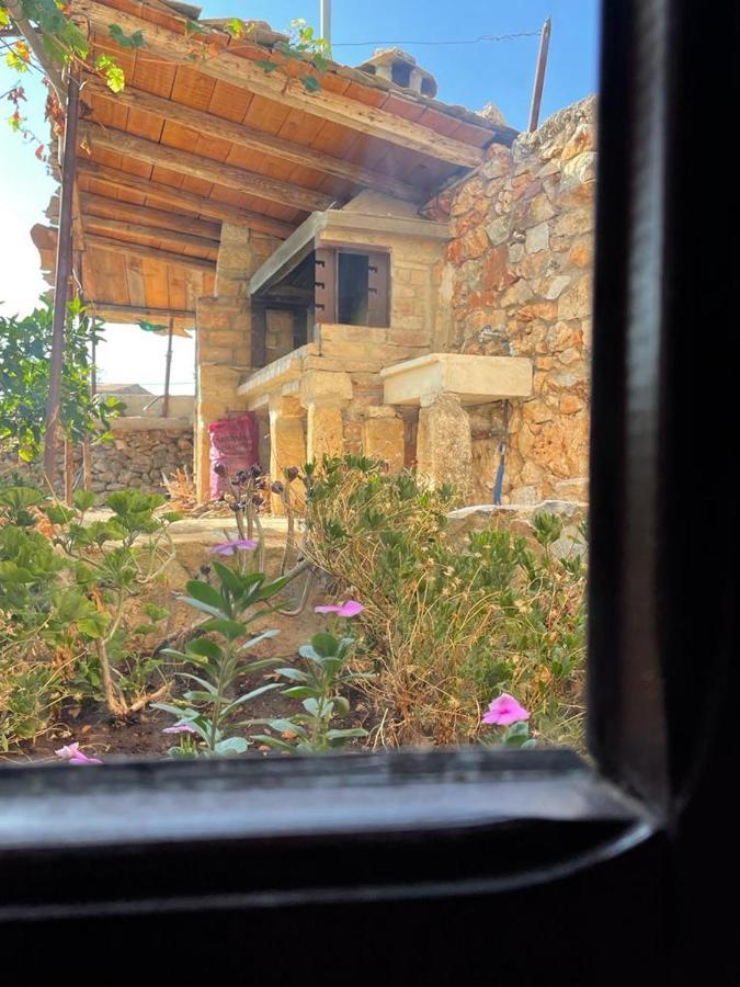 Find Your Peace In A Traditional Country House!! Láyia エクステリア 写真