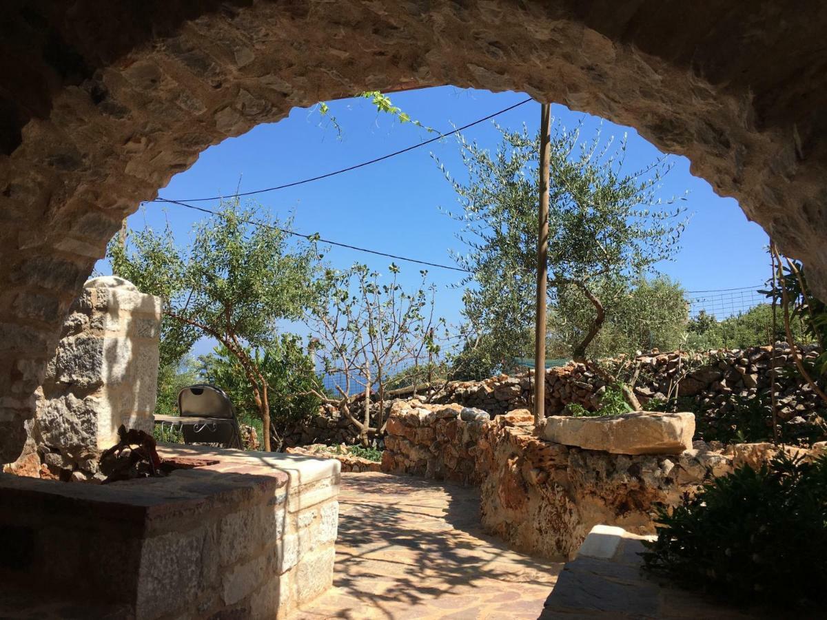 Find Your Peace In A Traditional Country House!! Láyia エクステリア 写真