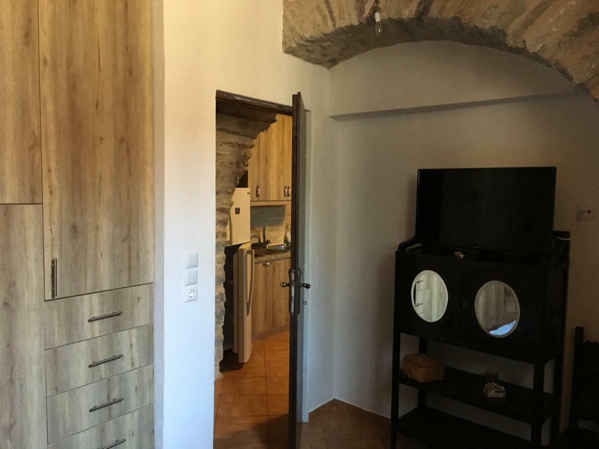 Find Your Peace In A Traditional Country House!! Láyia エクステリア 写真