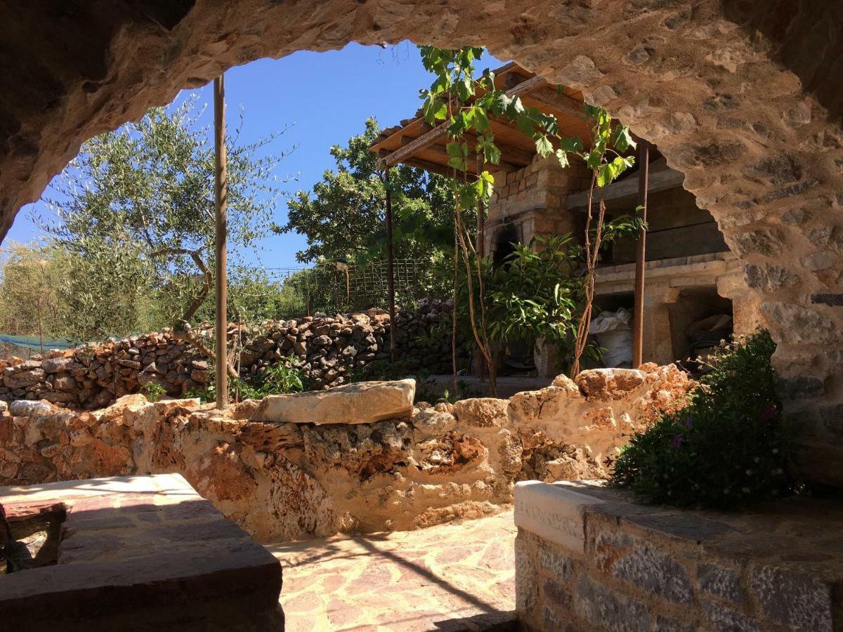 Find Your Peace In A Traditional Country House!! Láyia エクステリア 写真